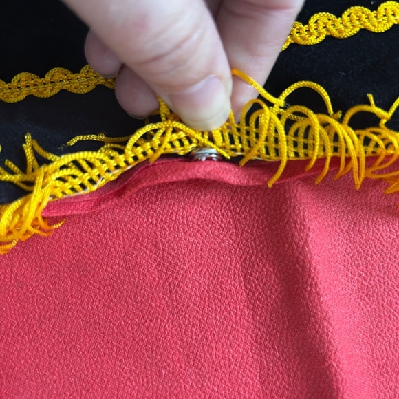 Canadian Provincial Coats of Arm Throw Pillow or Wall Tapestry man cave sun room - Picture 5 of 5